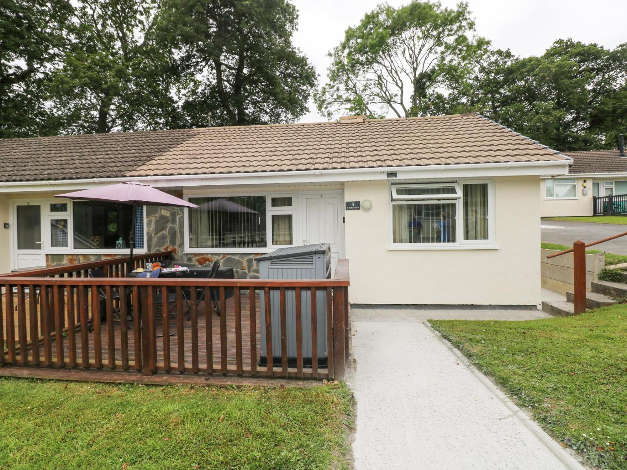 Villa Y Bwthyn Bach Aberaeron Esterno foto