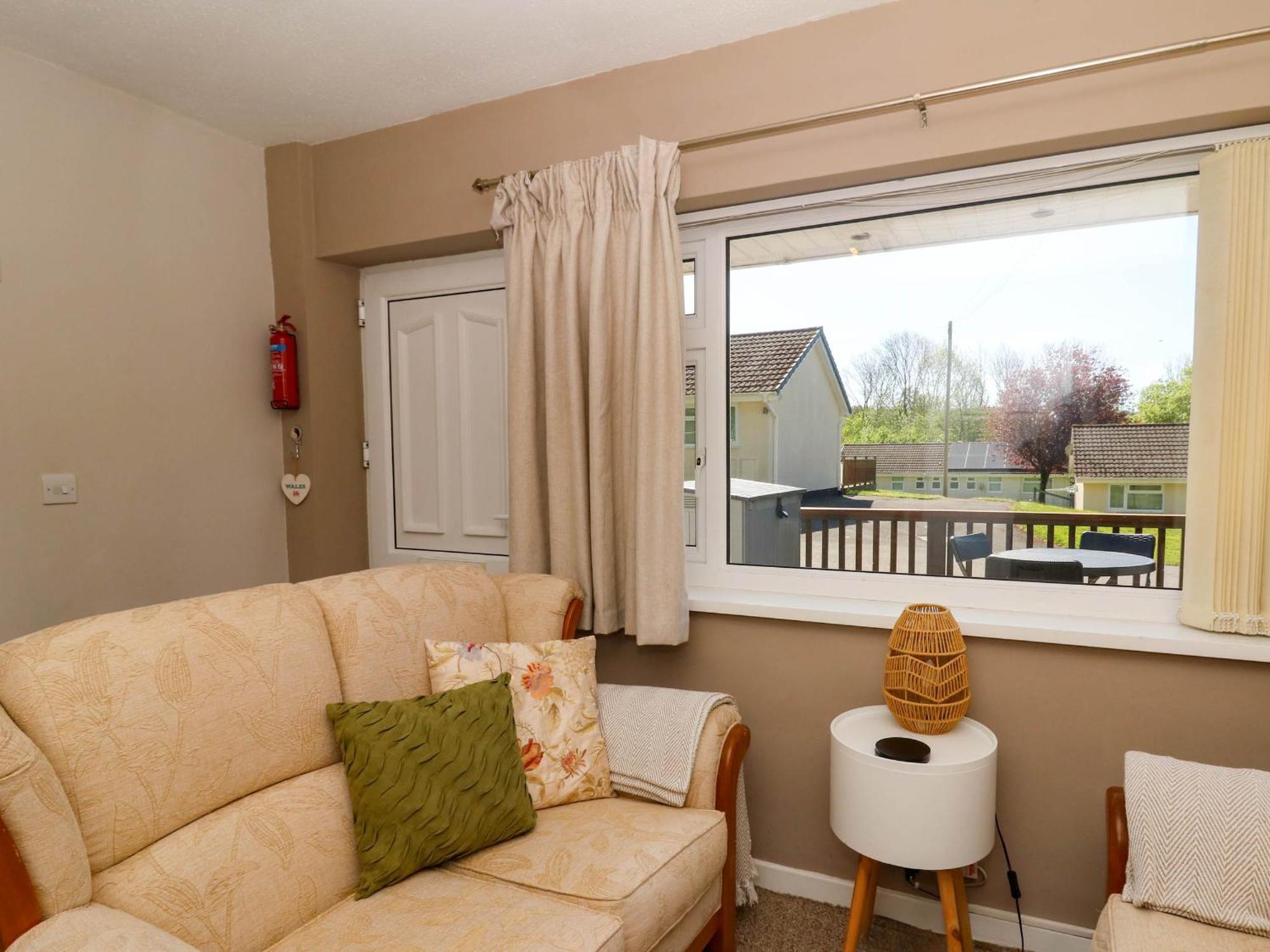 Villa Y Bwthyn Bach Aberaeron Esterno foto